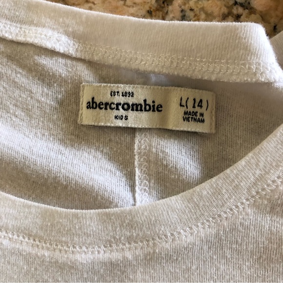 abercrombie kids🌸floral screen print silver tone sparkle logo white tee L / 14 - Picture 3 of 6
